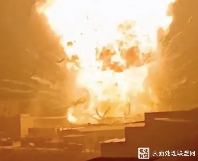 【突发】湖北黄冈一化工厂爆炸！附近居民被迫紧急疏散